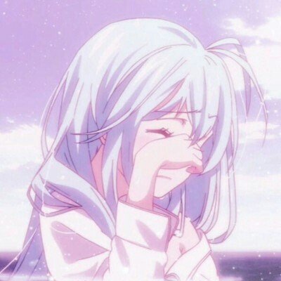 钟欣潼发文祝福蔡卓妍
